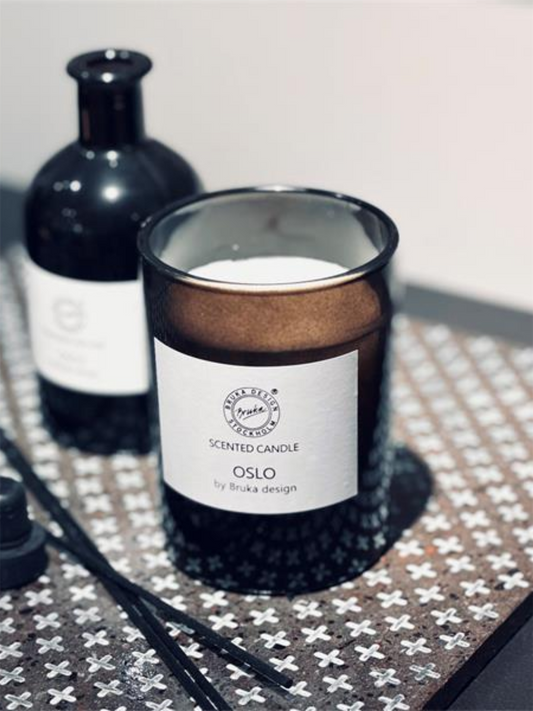Duftlys Black 8x10,5cm - Oslo