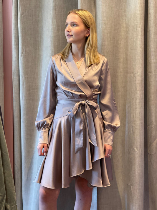 Iza Mini Dress - Taupe - at home