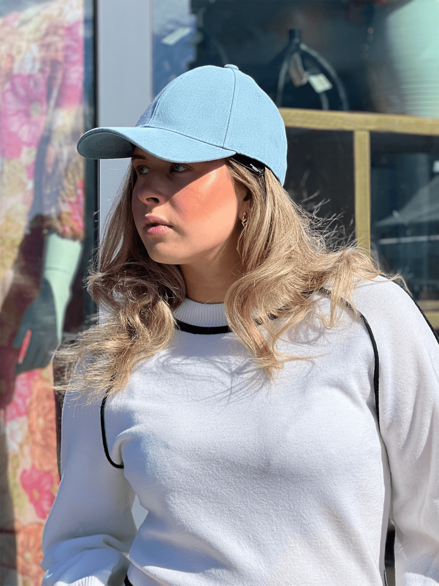 Julie Denim Cap - Light Blue - at home