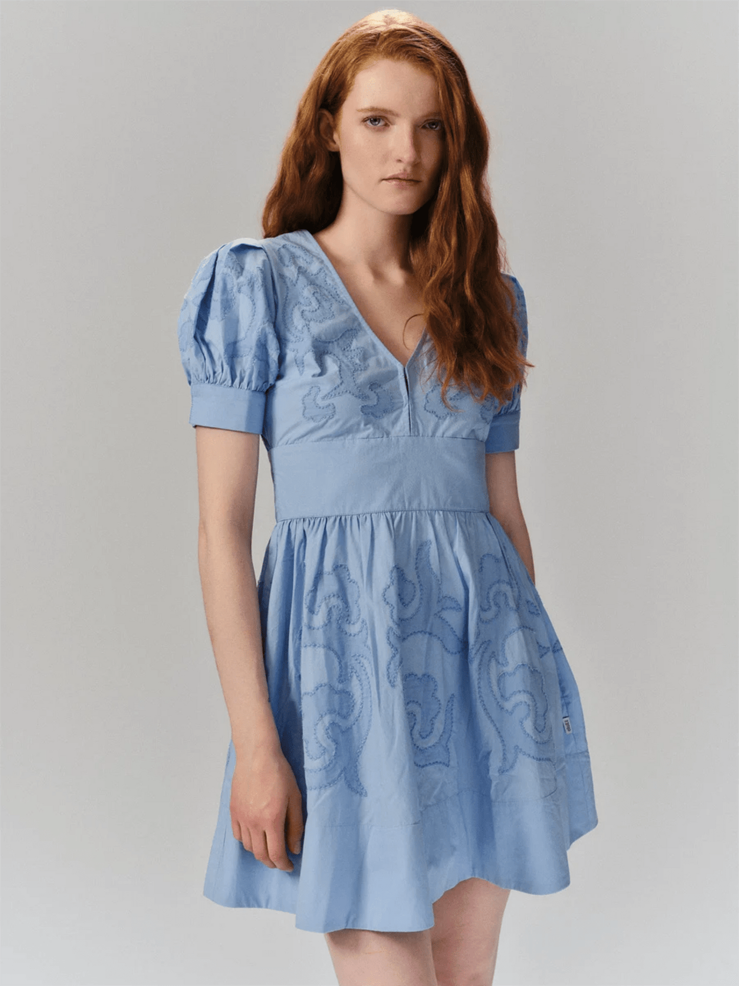 Zenda Embroidery Dress - Lavender Lustre - at home