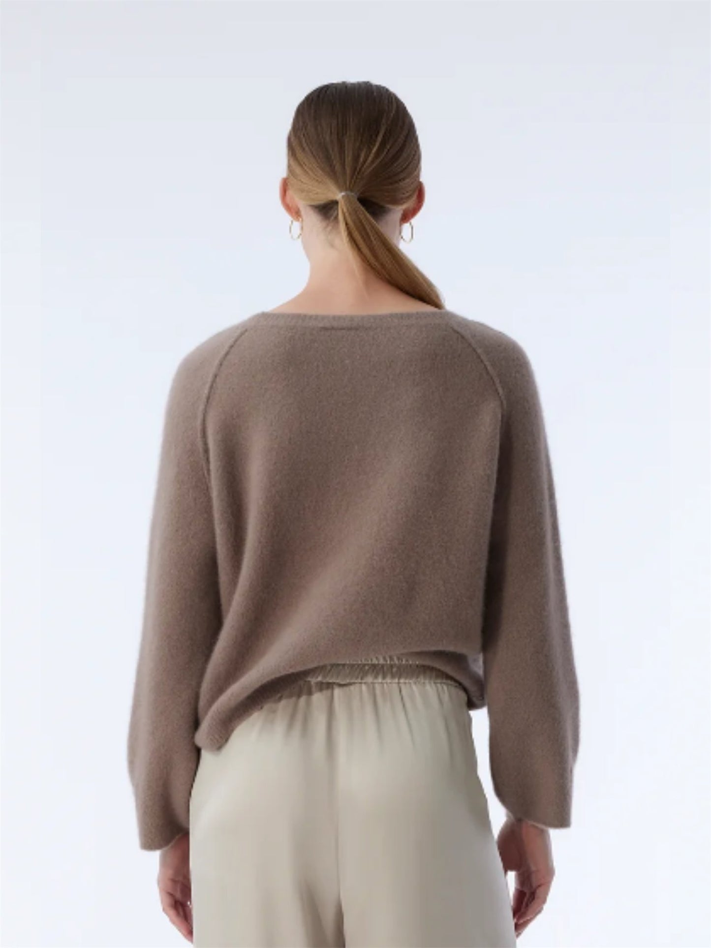 Pam Pullover - Taupe - at home