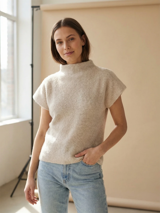Isabelle Raccoon Pullover - Light Beige