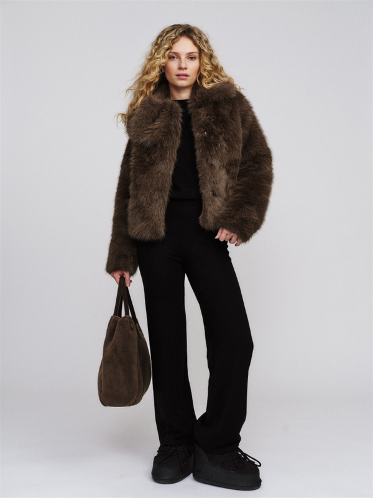 Tora Fake Fur Jacket - Brown