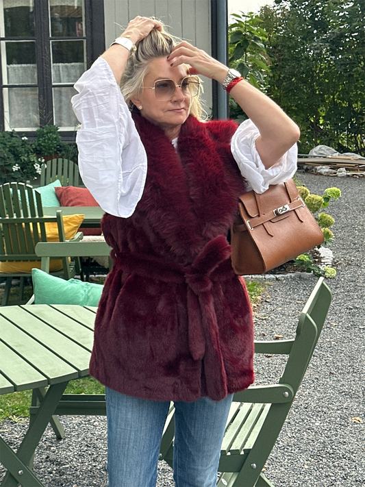 Sleeveless Faux Fur Lapel Collar Jacket - Bordeaux