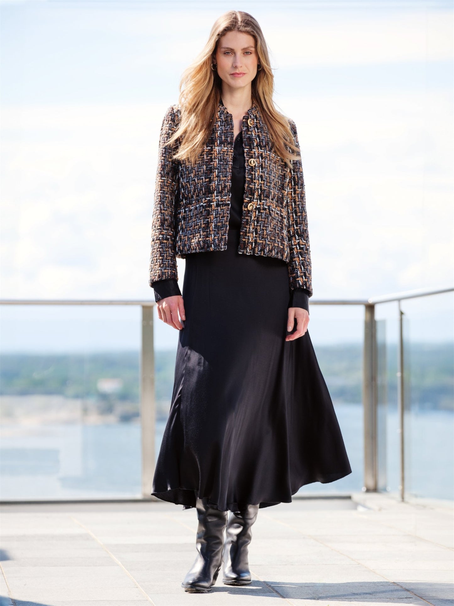 Amira Skirt - Black - at home