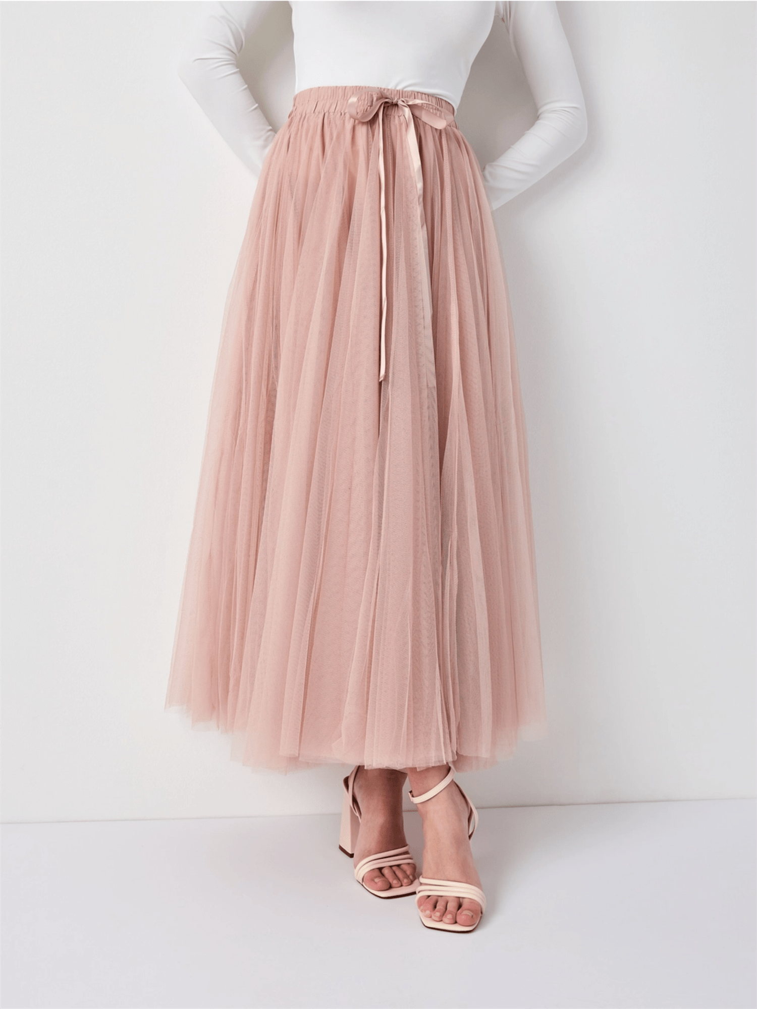 Aria Long Tulle Skirt - Old Rose - at home