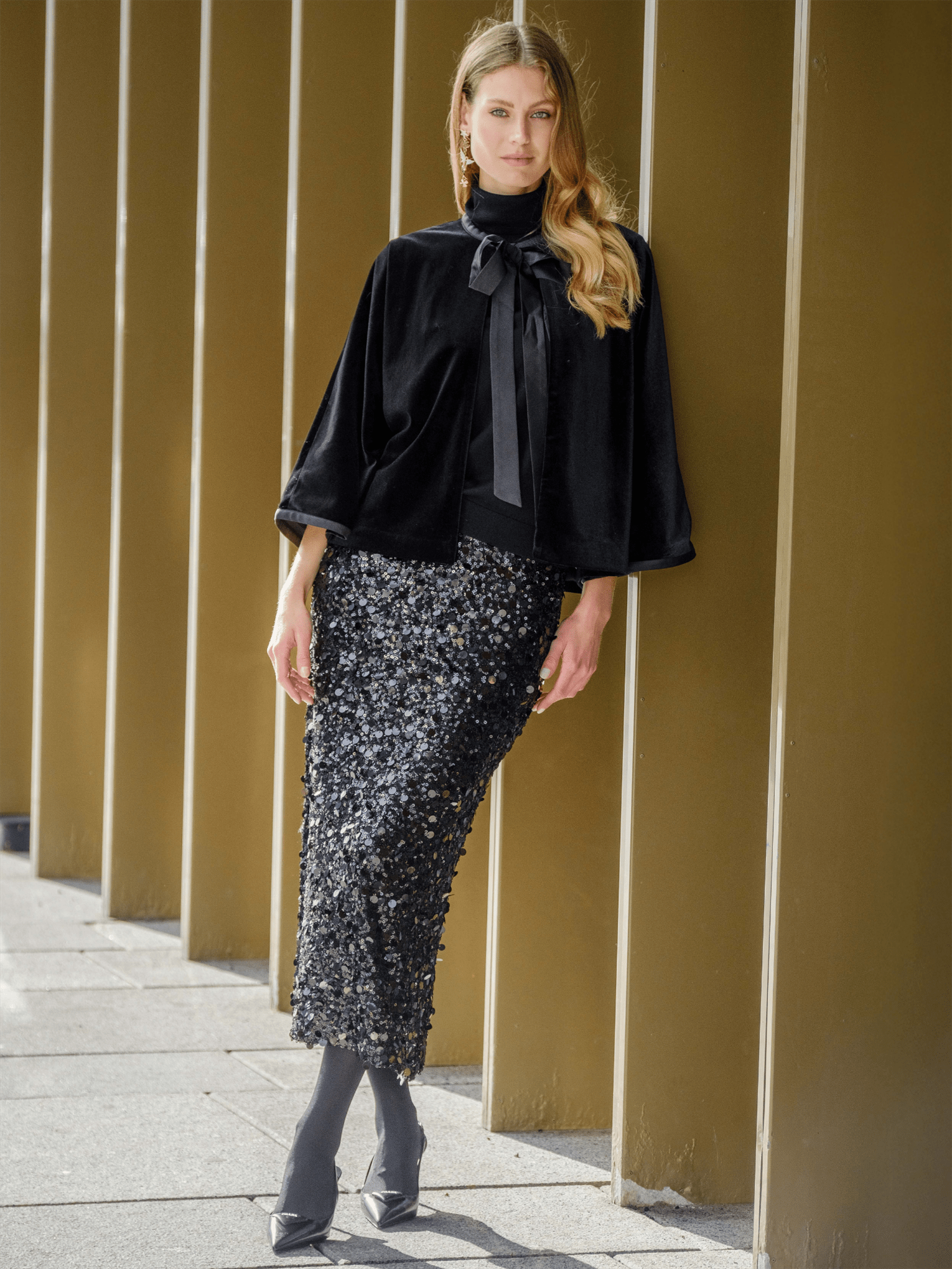 Ariel Jacket - Black - at home