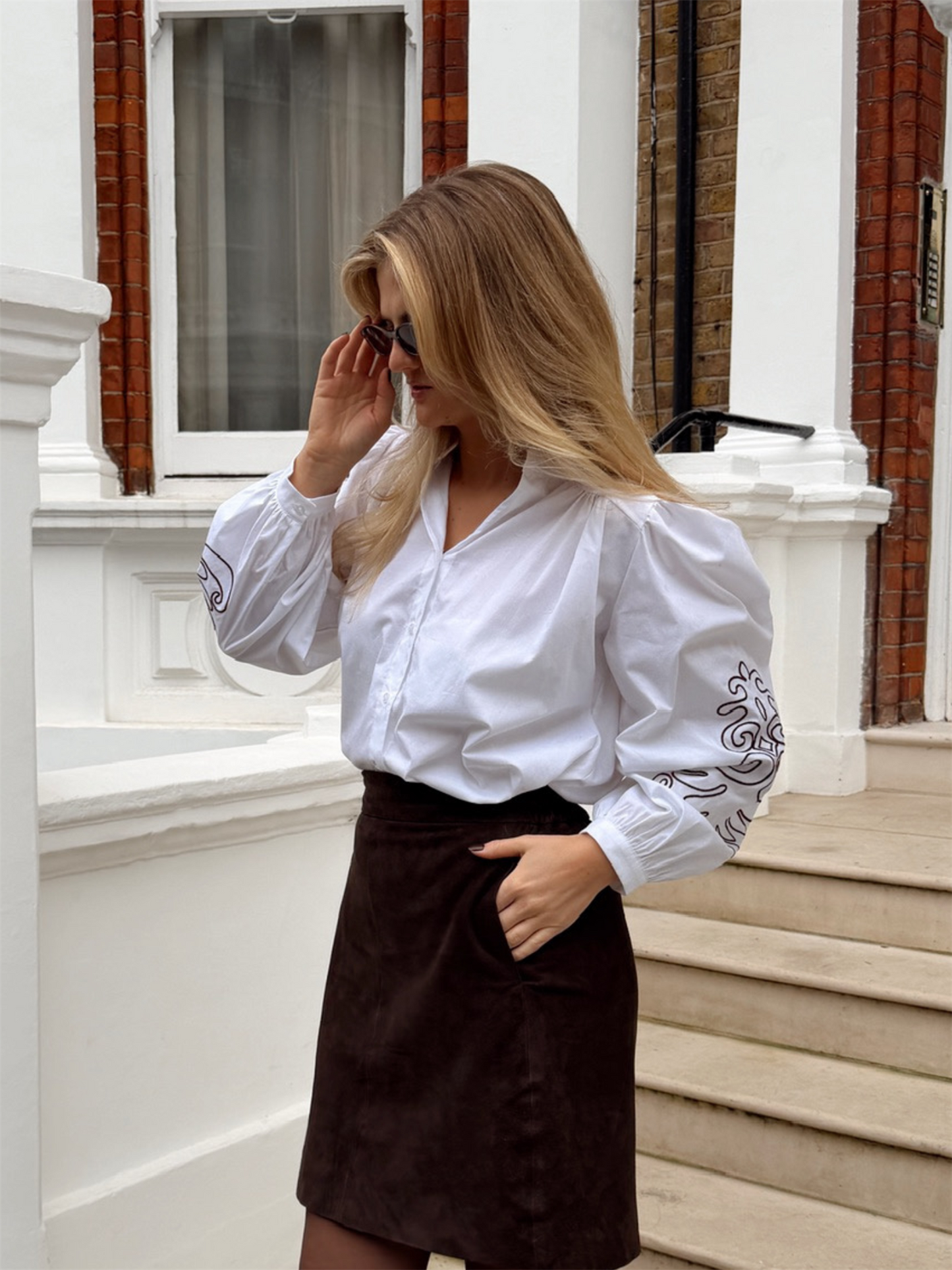 Embroidery Shirt - White/Maroon