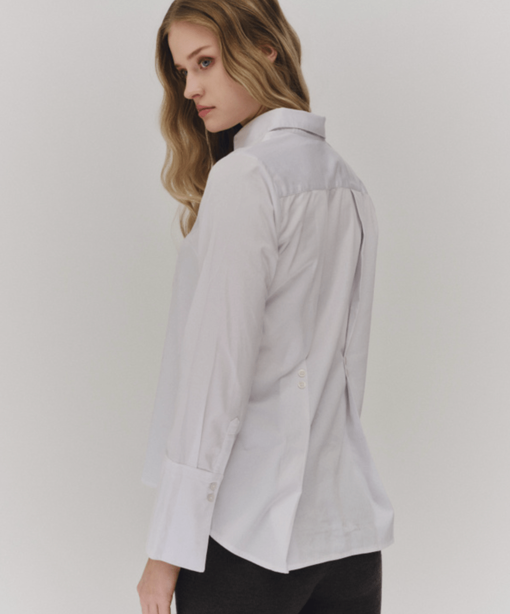 Bernadette Shirt - White - at home