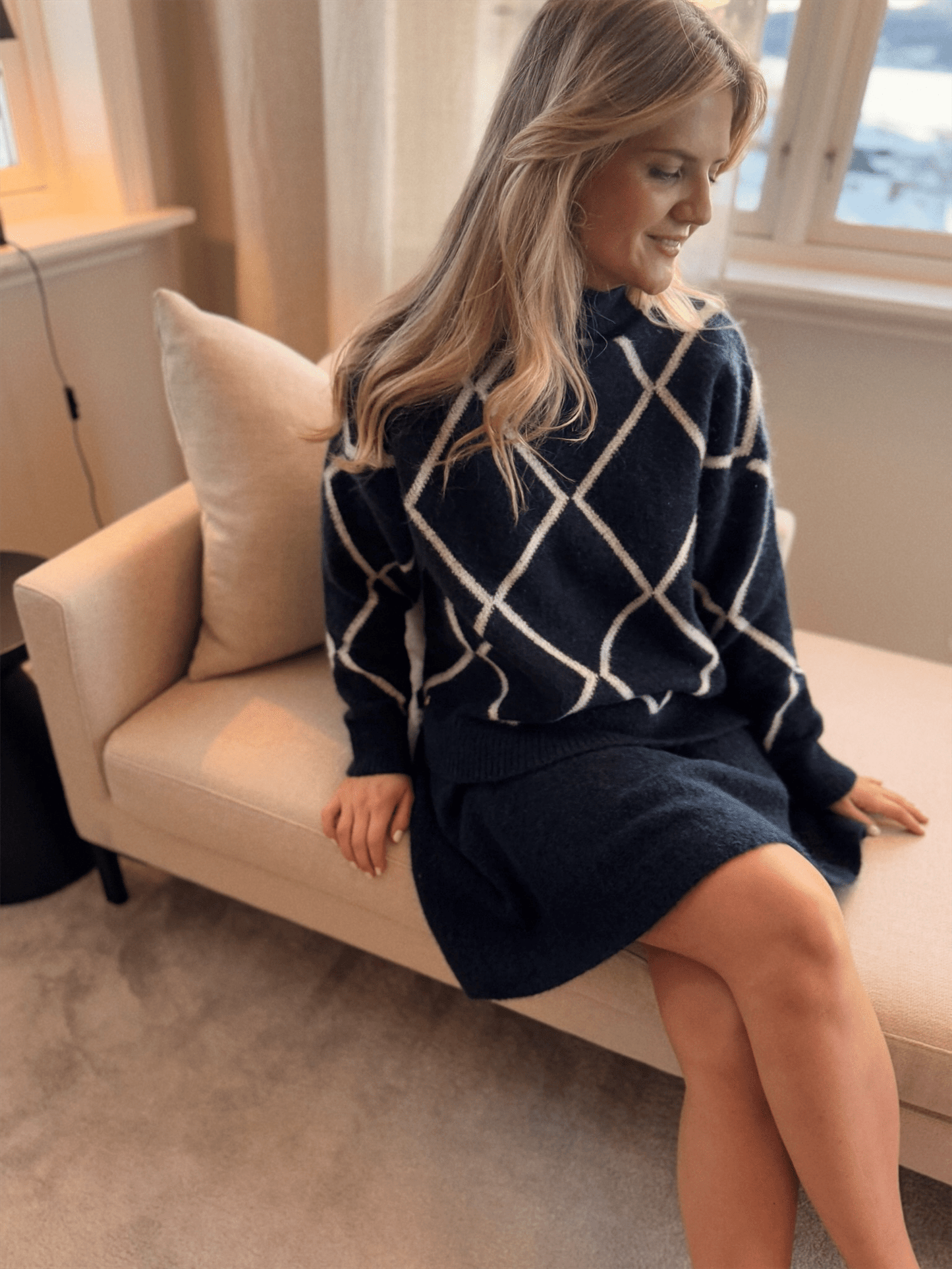 Betty Short Skirt - Navy - at home