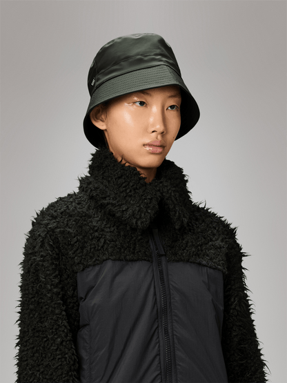 Bucket Hat W2 - Green - at home