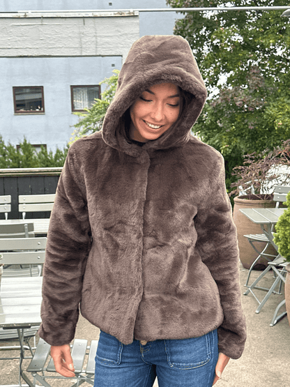 Charlie Fake Fur Jacket - Brown - at home