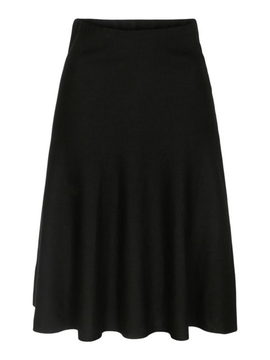 Darja Merino Skirt - Black - at home