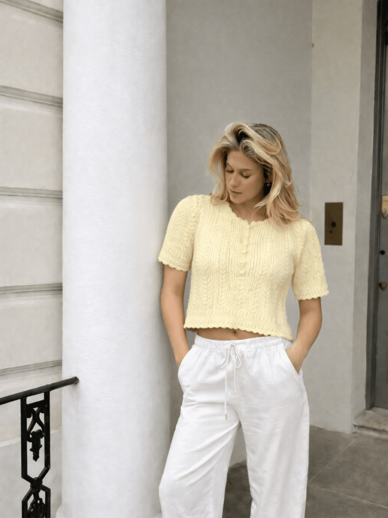 Esmeralda Pullover - Light Yellow - at home