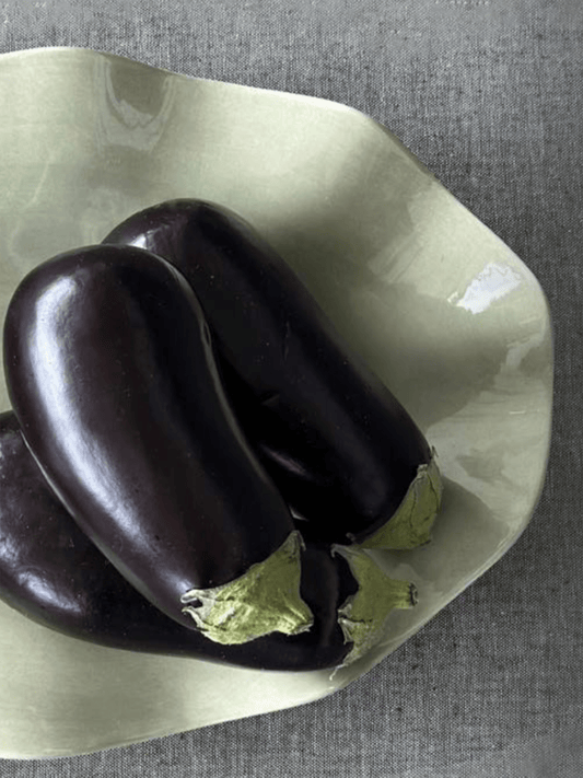 Fat Oval 38x27cm Wave - Sage - at home