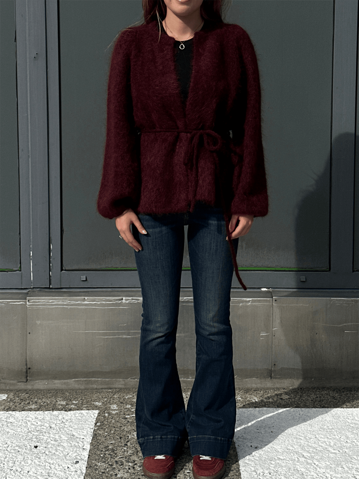 Fredrikke Chunky Cardigan - Oxblood - at home