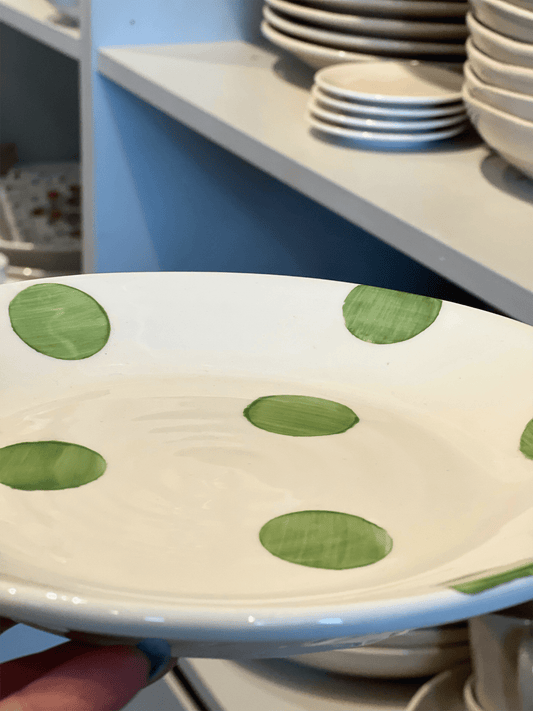 Frokosttallerken 22cm Capri - Grønne Prikker - at home