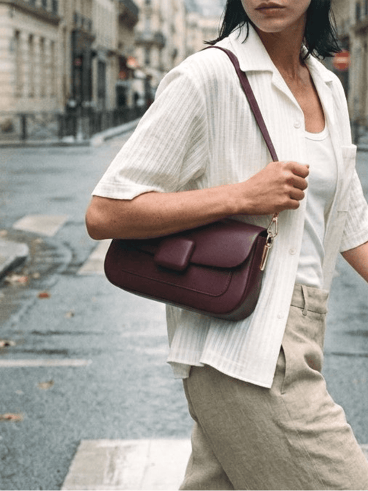 Genuine Leather Baguette Handbag S - Bordeaux - at home