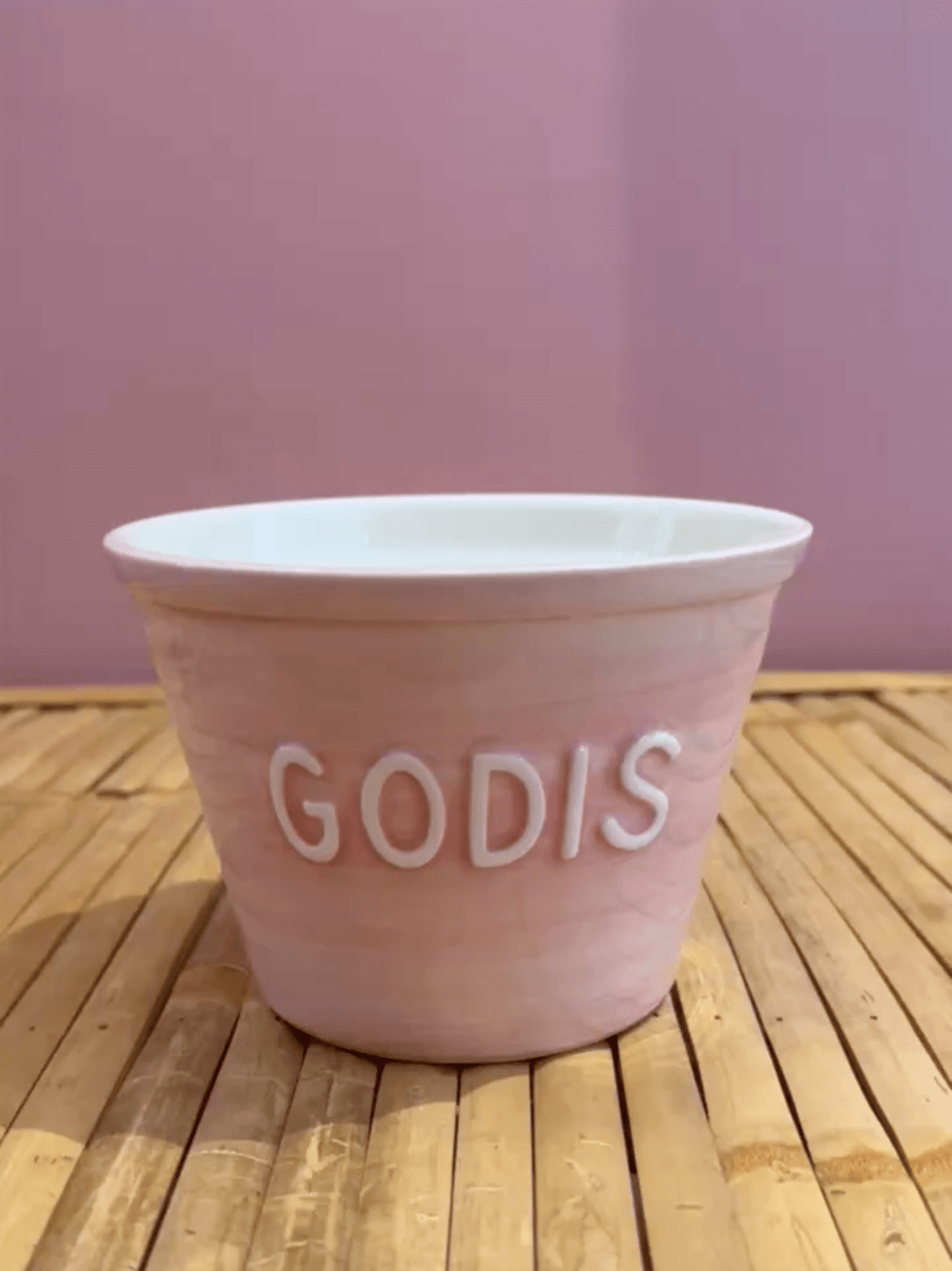 Godis Skål - Soft Pink Med Hvit Tekst - at home