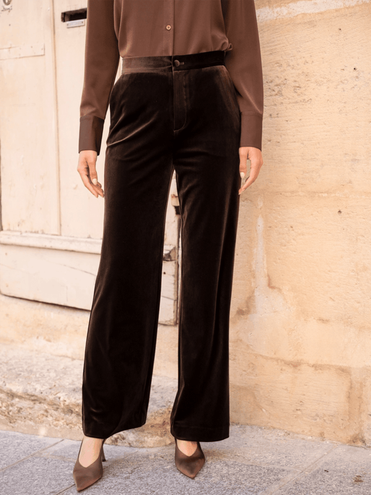 High - Waisted Straight - Cut Velvet Trousers - Choco - at home