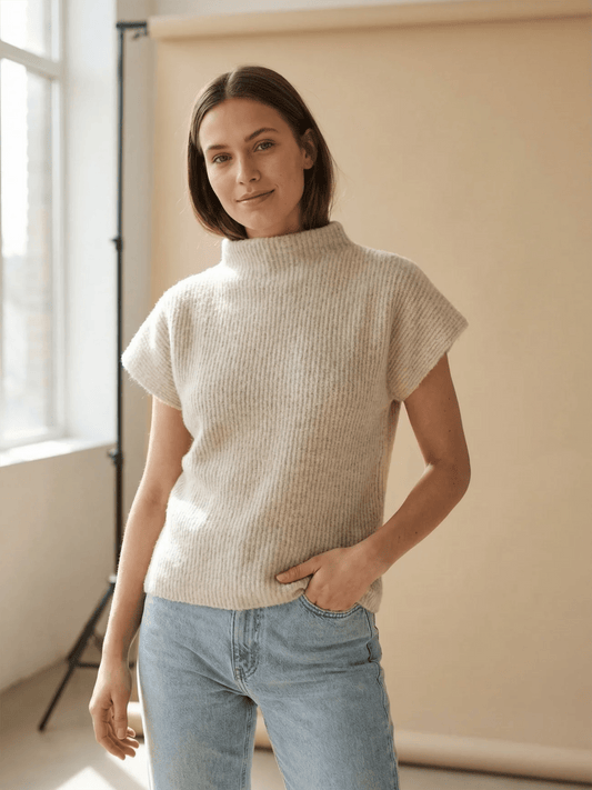 Isabelle Raccoon Pullover - Light Beige - at home
