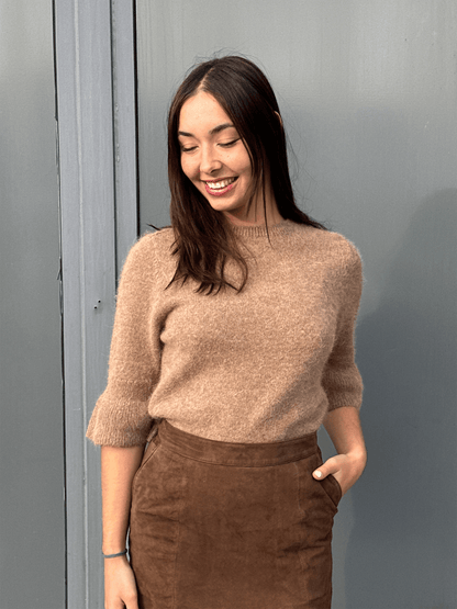 Jessica Pullover - Terracotta - at home