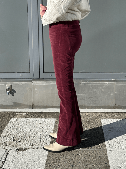 Jim Jeans Cord - Bordeaux - at home