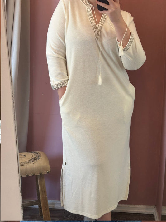 Kaftan Long Dress - Ivory - at home