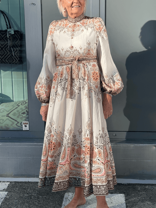 Kjole Louise - Beige - at home