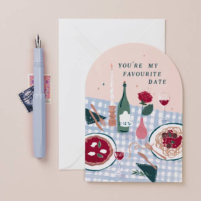 Kort 10.5x15cm - Favourite Date - at home