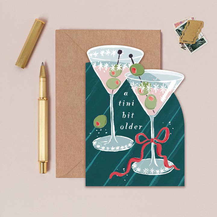 Kort 10.5x15cm - Tini Bit Older - at home