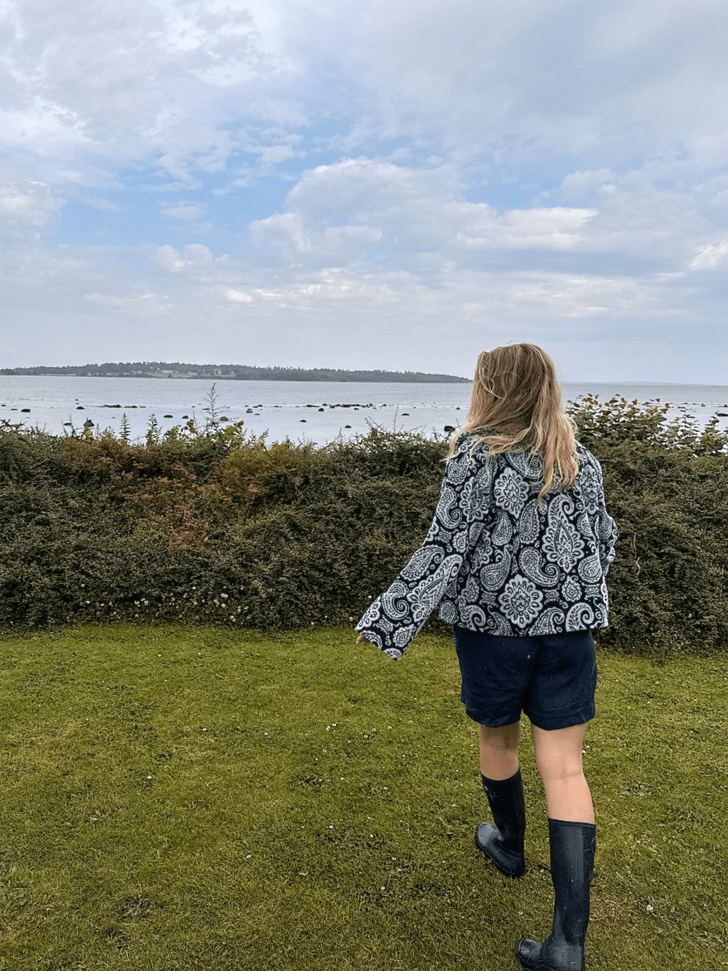 Printed Short Jacket - Navy - at home