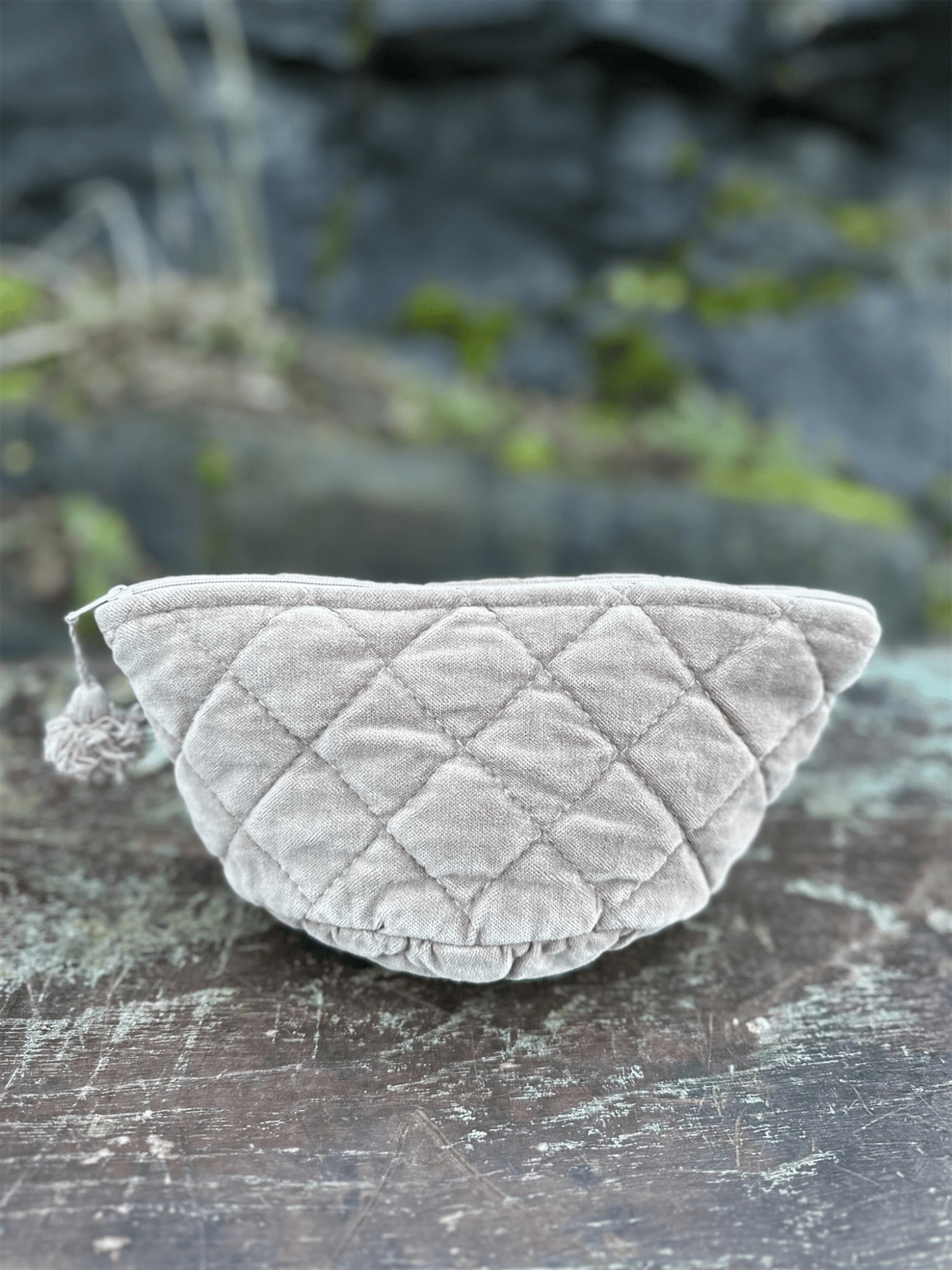 Sminkepung Velur - Latte - at home