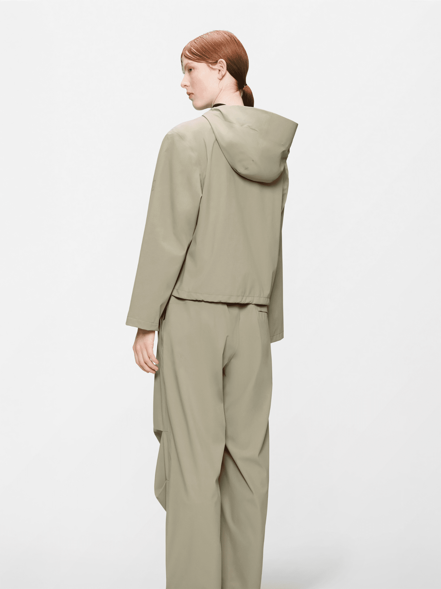 Suva Hardshell Short String W Jacket W3 - Beige - at home