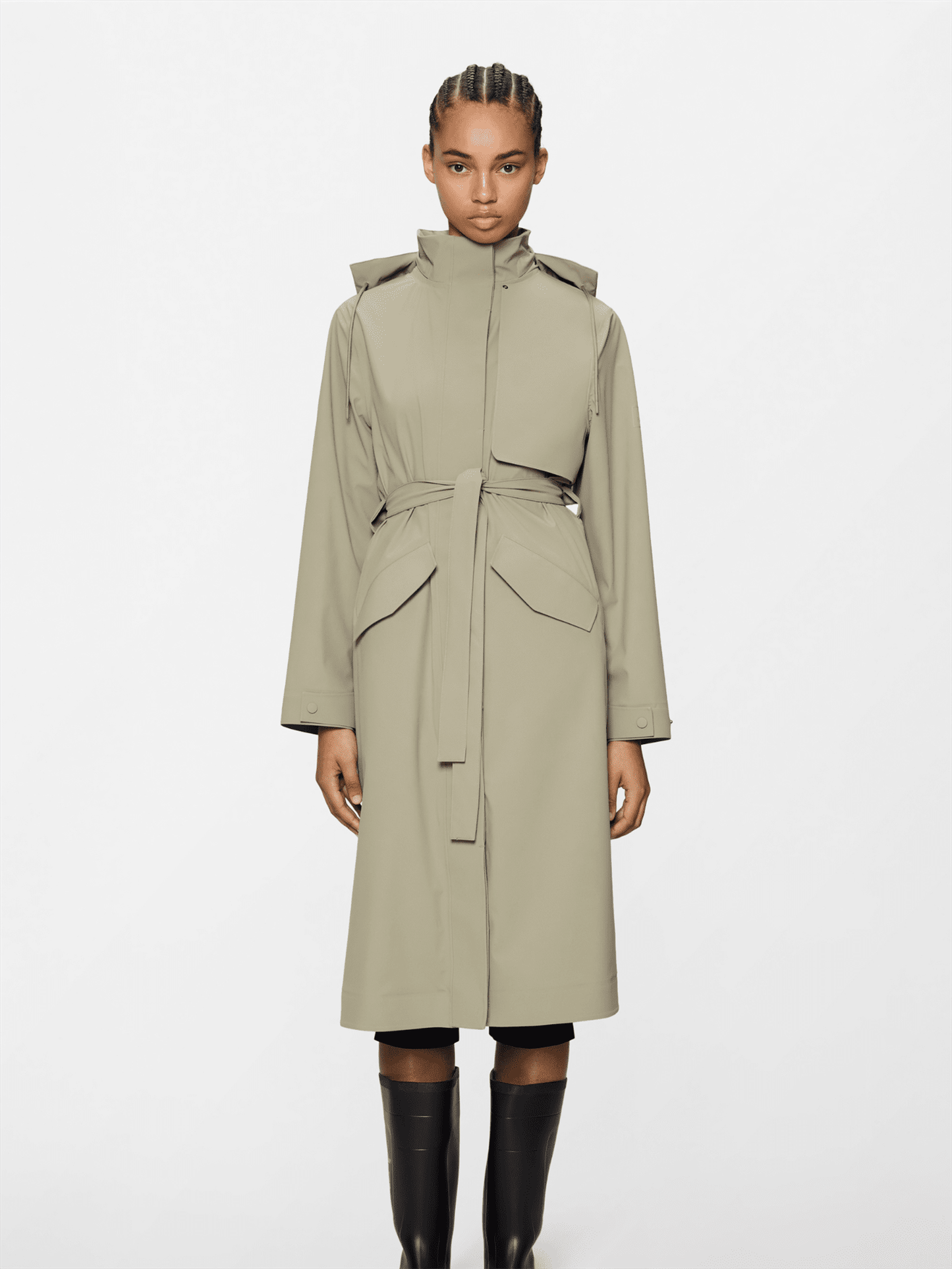 Suva Hardshell W Coat W3 - Beige - at home